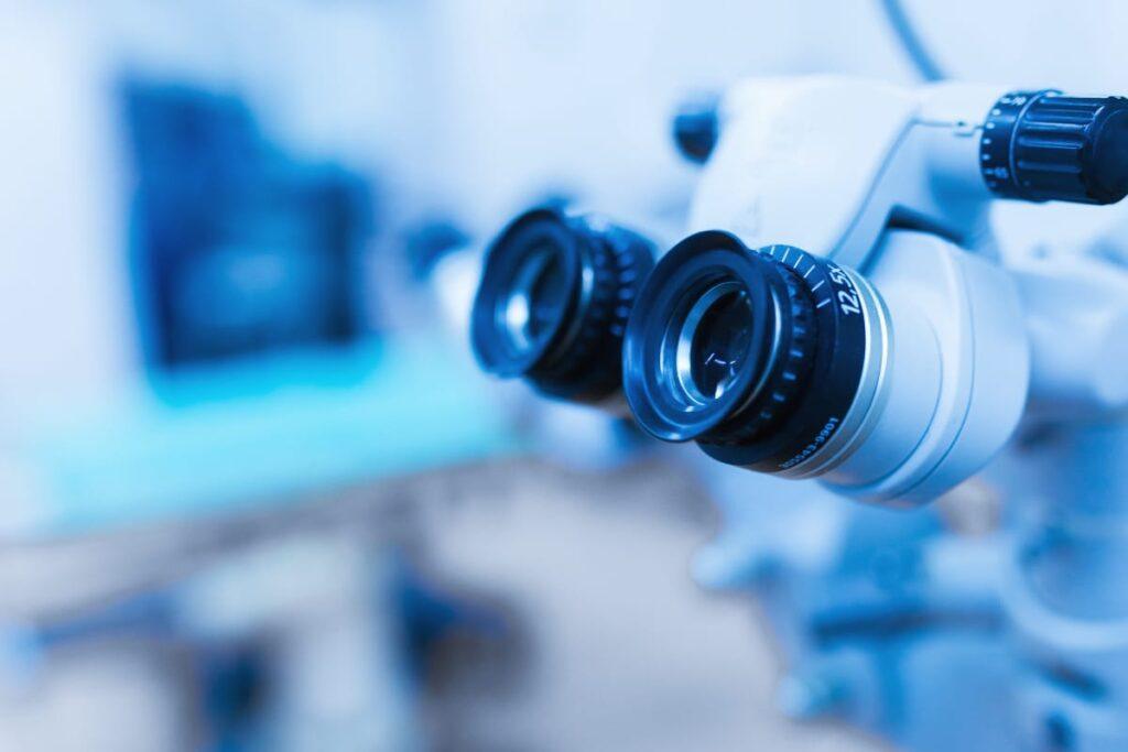 Quanto costa una visita oculistica