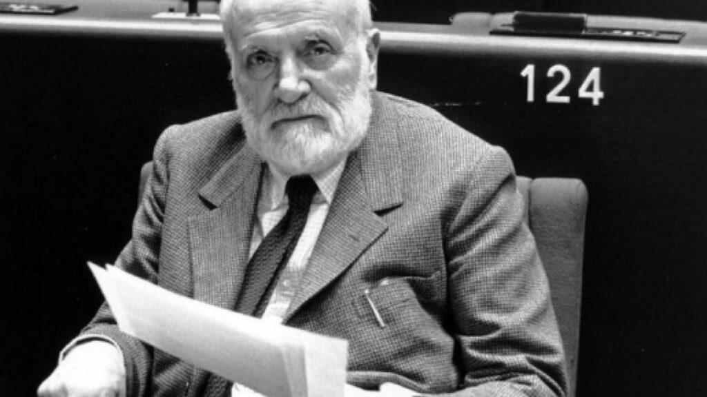 Chi è Altiero Spinelli? Biografia, Manifesto di Ventotene, Frasi