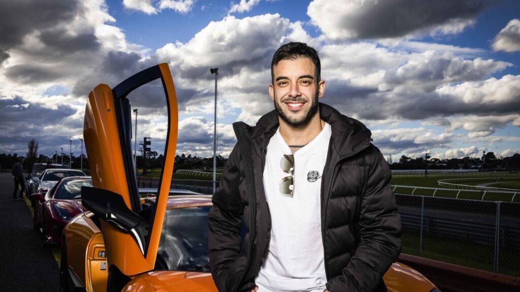 Chi è Adrian Portelli? Patrimonio, carriera, auto di lusso e le controversie dell’imprenditore australiano