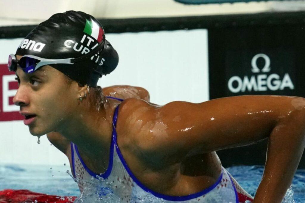 chi è il fidanzato di sara curtis