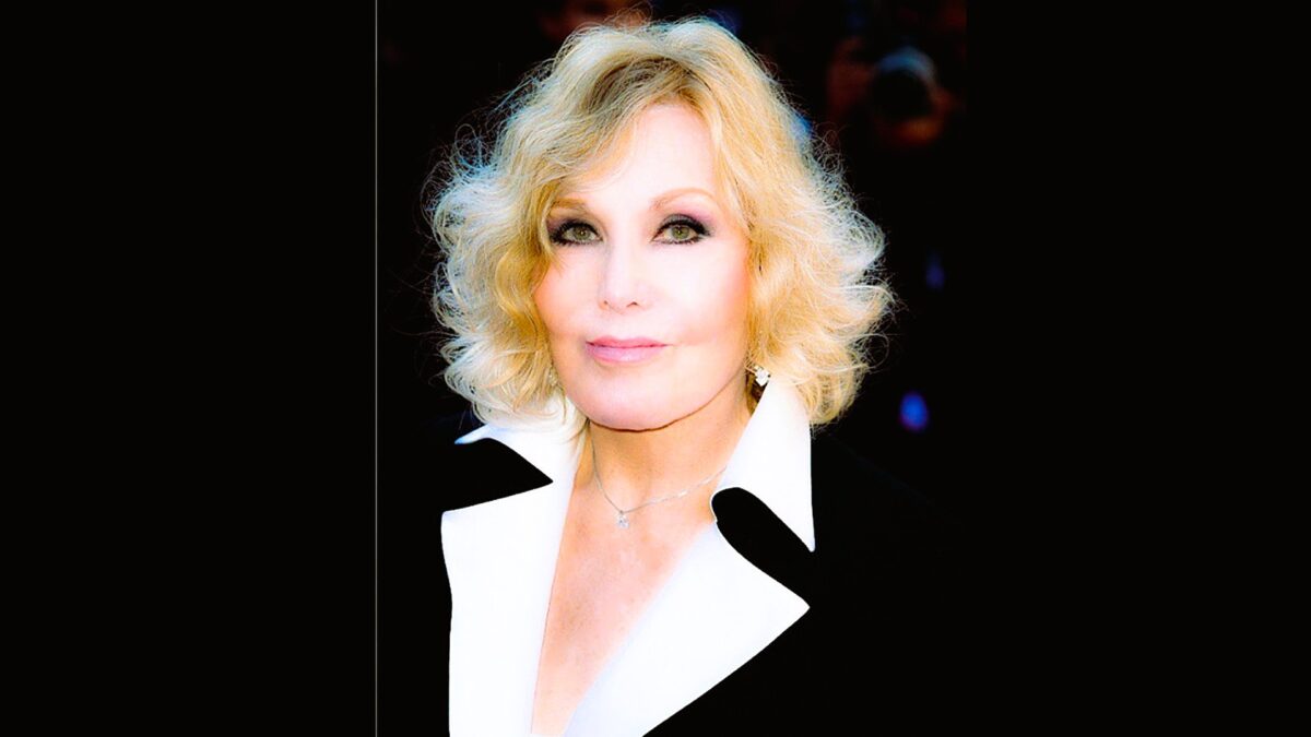 Venezia pronta a tributare Kim Novak: Leone d'Oro alla Donna che visse due volte