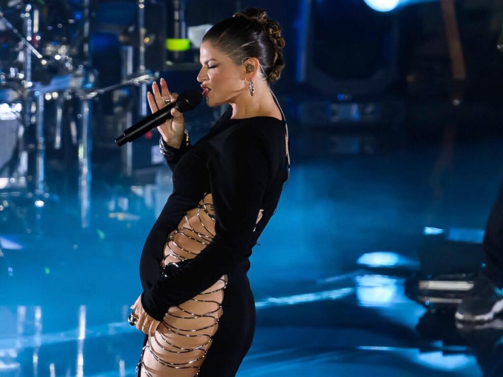 Quando partorisce Alessandra Amoroso?