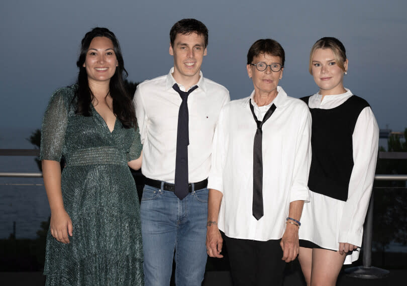 Stéphanie di Monaco irriconoscibile al Fight Aids Monaco Gala 2025: look androgino e addio alla vita da principessa