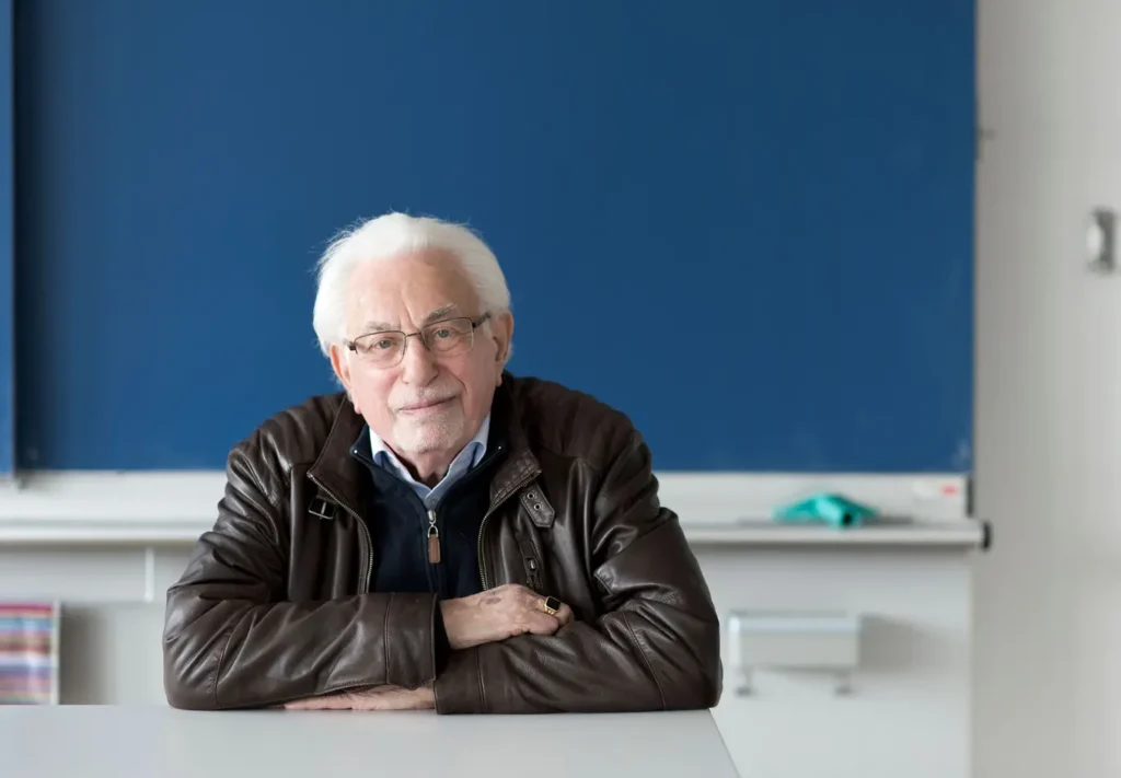 Chi era Shlomo Graber: l’ultimo testimone della Shoah in Svizzera, morto a 99 anni