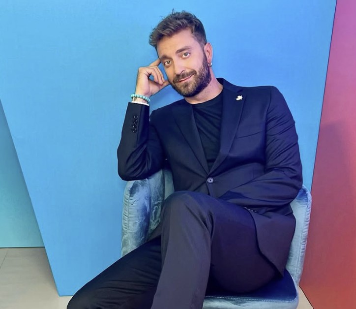 Chi è Stefano Corti compagno di Bianca Atzei? Figlio, ex moglie, scherzo, Le Iene