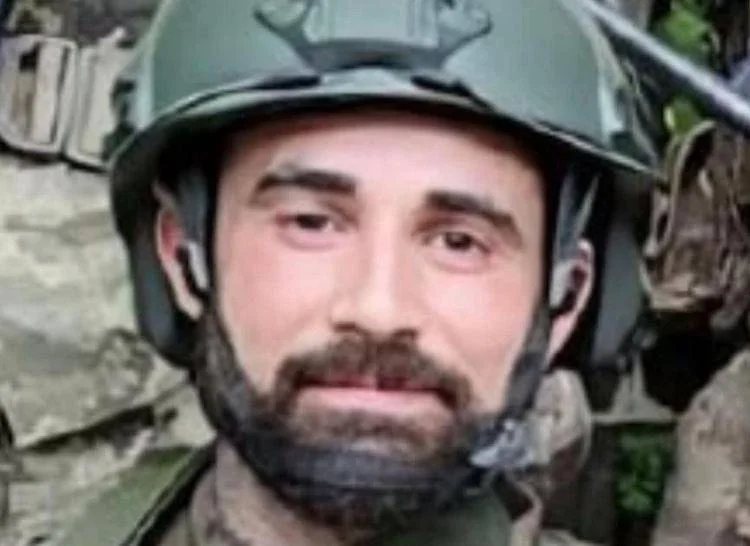 Chi era Luca Cecca, volontario italiano caduto in Ucraina: storia, identità e perché se ne parla oggi