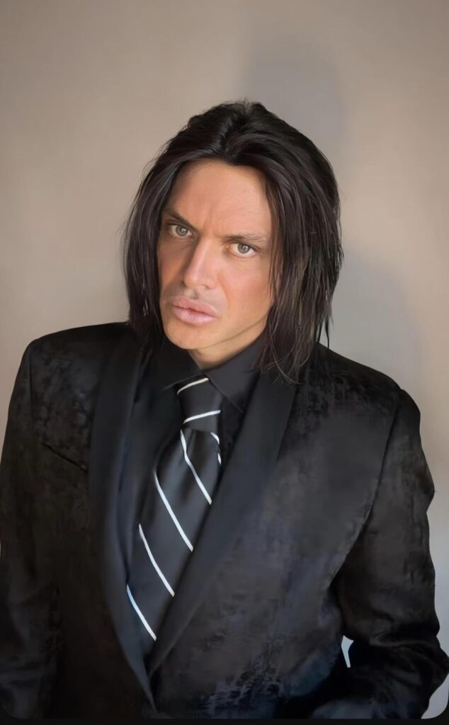 Chi è Luca Di Carlo il Diavolo miliardario? il fenomeno social