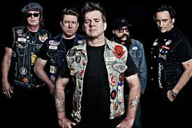 Chi era David Roach, il frontman dei Junkyard morto a 59 anni: carriera, moglie, discografia, malattia