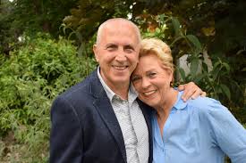 Chi è Paola Bella? Età, figli, vita privata e curiosità sulla moglie di Gianni Bella