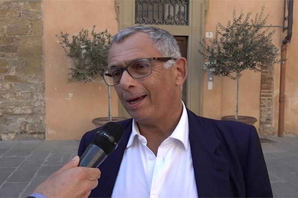 Domenico Mugnaini e il suo decesso dopo la malattia. Giornalismo in lutto: ecco chi era