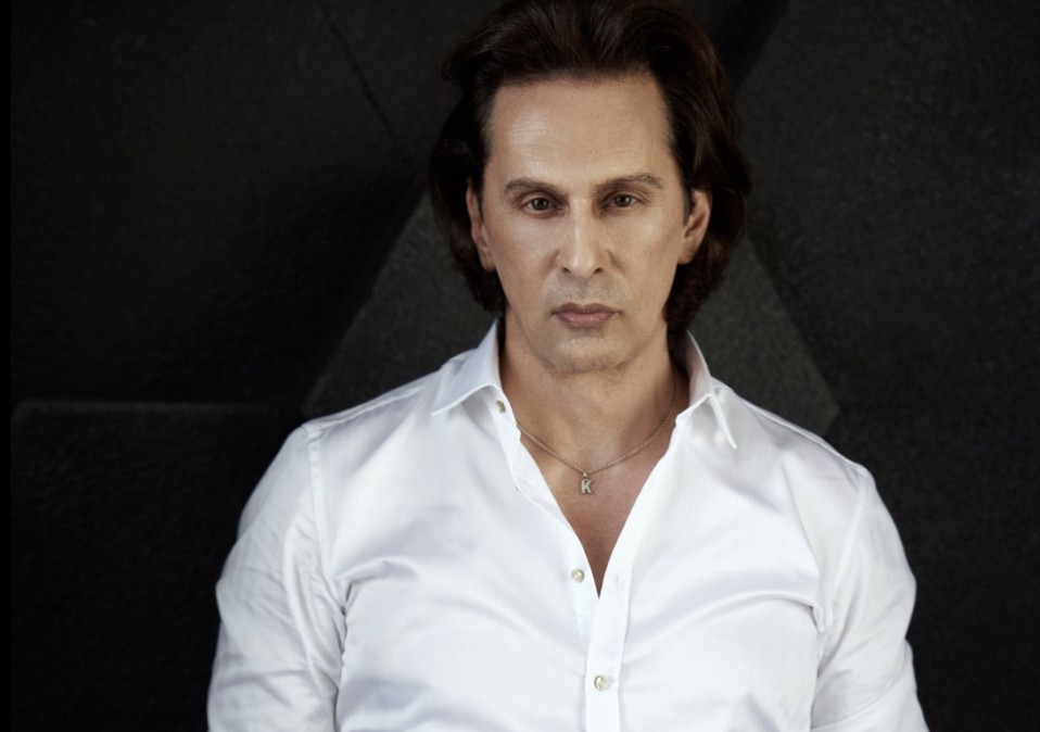 Chi è Fabrice Kerhervé, compagno di Ornella Muti? Imprenditore internazionale, crypto, business e gossip