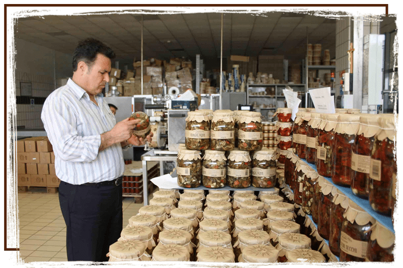 Delizie di Calabria: ritratto di una casa di famiglia nata con il peperoncino nel cuore